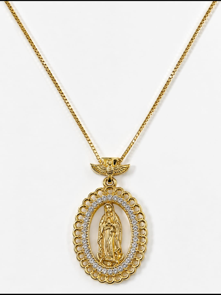 [140] Colar Oval Dourado Cravejado Nossa Senhora de Guadalupe